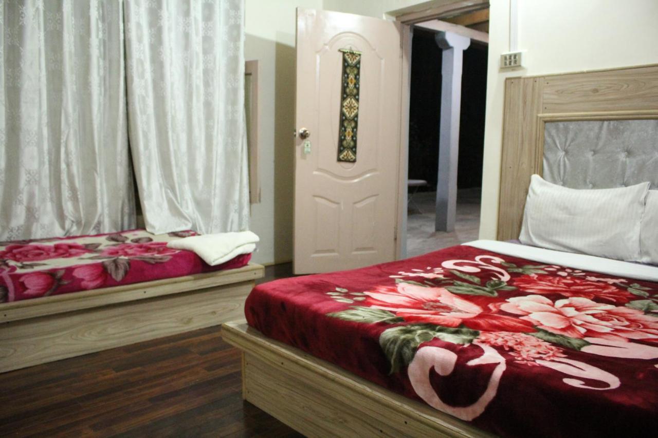 Baltit Heritage Inn Karimabad  Exterior photo